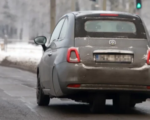 В Риге обнаружен трицикл с четырьмя колесами, вызвавший интерес в соцсетях