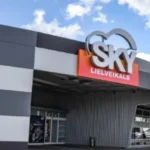 В Риге закрыли магазин сети Sky на улице Краста из-за убытков