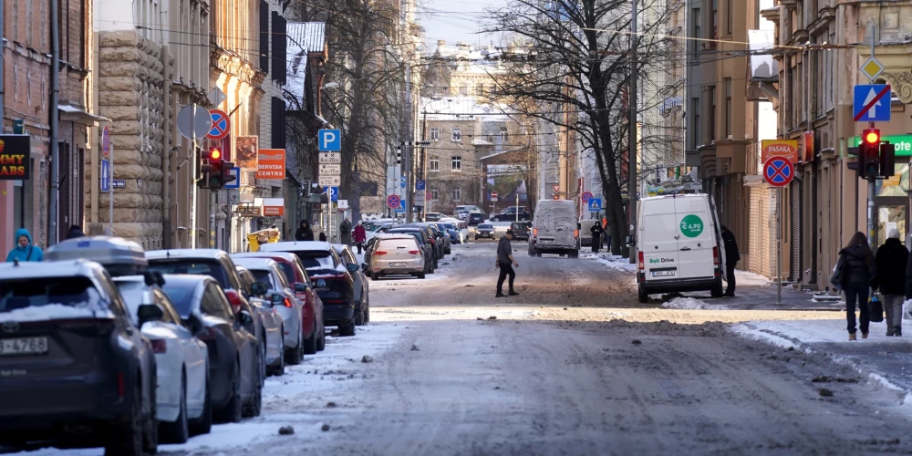 В субботу в Риге ожидается облачная погода с осадками и температурой 0...+1 градус