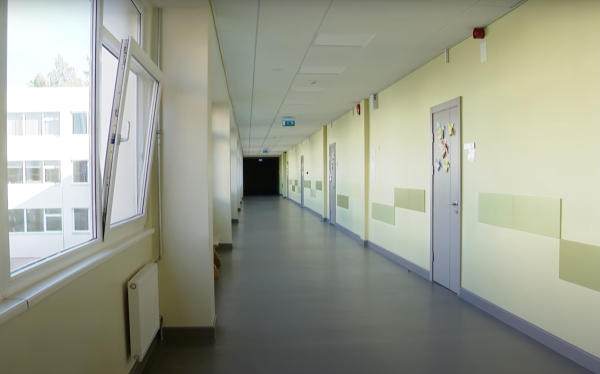 Вице-мэр Риги рассматривает увольнение директоров школ с обучением на русском языке