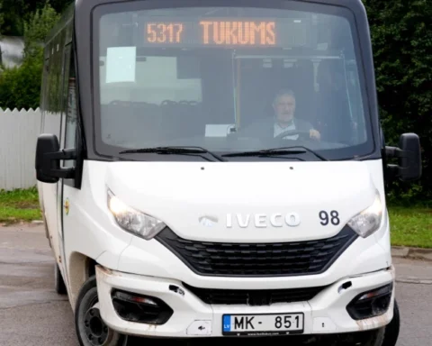 Жители латвийских регионов столкнутся с изменениями в общественном транспорте в 2024 году