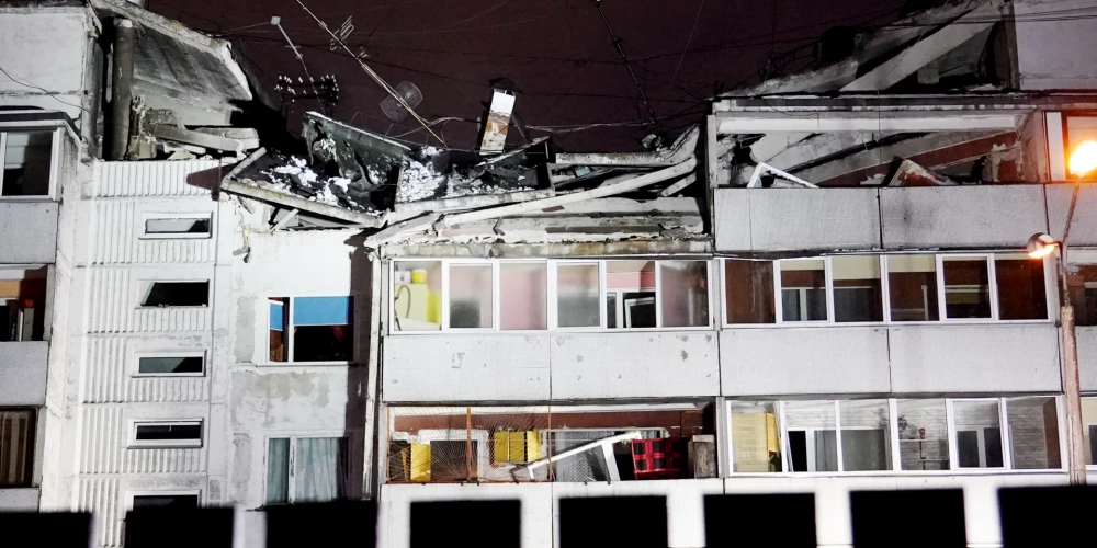 Жители рижского дома после взрыва газа начали получать страховые выплаты
