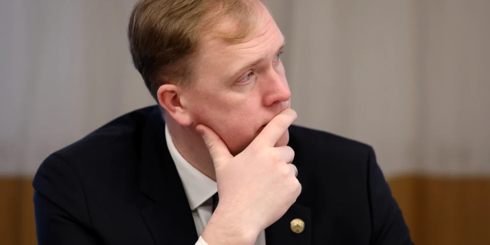 Зима ударила по финансам латвийцев: правительство подготовит новые меры помощи