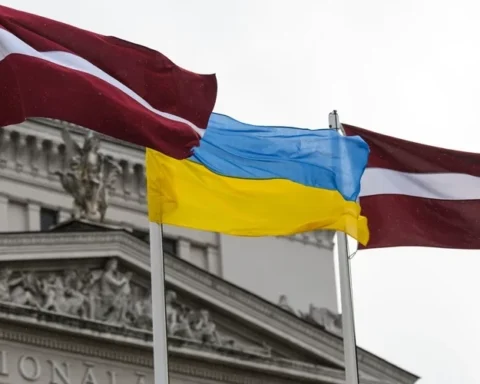 Часть оппозиции Рижской думы против пожертвования Украине, депутаты высказывают сомнения