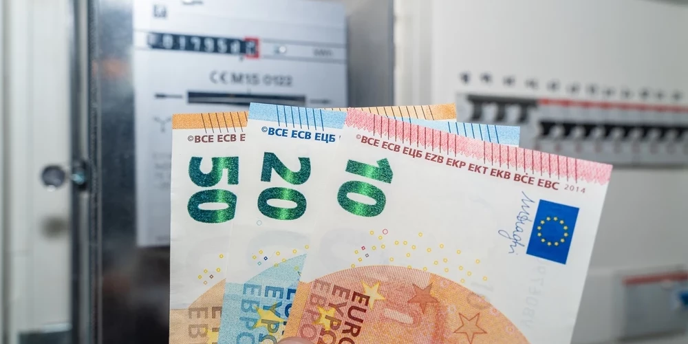 Цены на электроэнергию в Латвии достигли рекордных значений из-за холодов