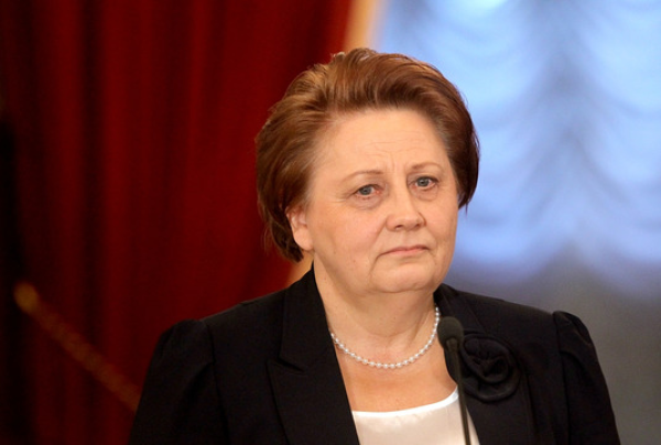 Экс-премьер Латвии призывает развивать высокие технологии и разумные инвестиции