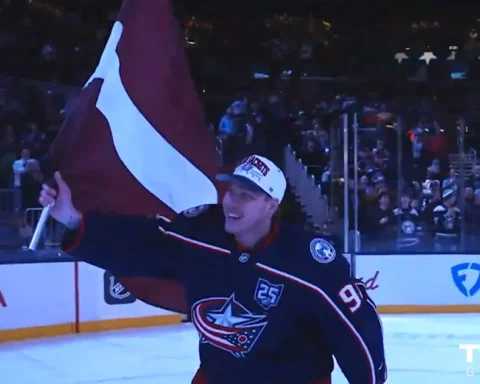 Элвис Мерзликин торжественно отмечен в "Коламбус Блю Джекетс" перед Олимпиадой