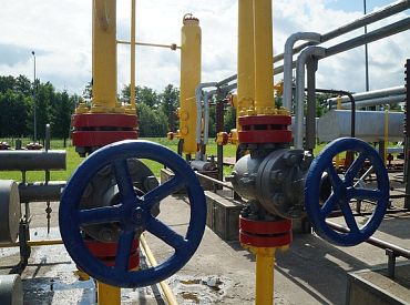 Еврокомиссия отвергнула сопоставление поставок СПГ из США с зависимостью от России