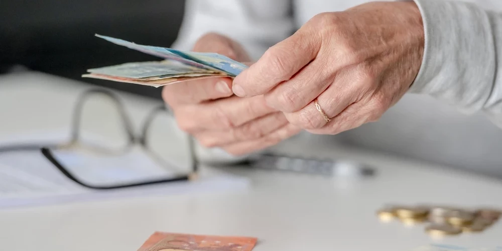 Исследование: в Латвии мечты о пенсии не соответствуют реальности