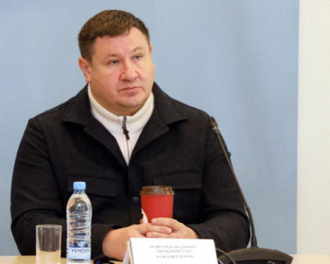 Критика министра обороны Андриса Спрудса от лидера Нацобъединения Эгилса Хелманиса