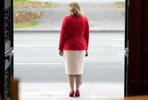 Латвийский президентский пресс-секретарь прокомментировал заявление Силини о контактах с Россией