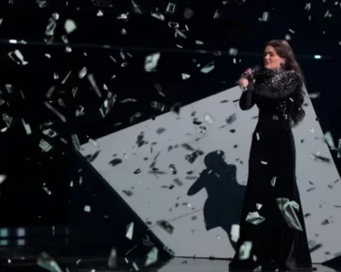 Латвия выбрала исполнителя для "Евровидения-2026": победила певица Atvara