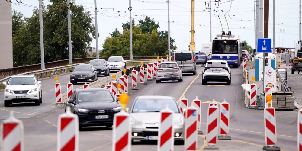 Летом в Риге стартуют масштабные дорожные работы: пробки и ограничения ожидаются