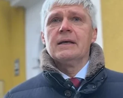 Мэр Резекне Барташевич записал видеообращение на фоне угрозы отставки из-за дела о разглашении информации