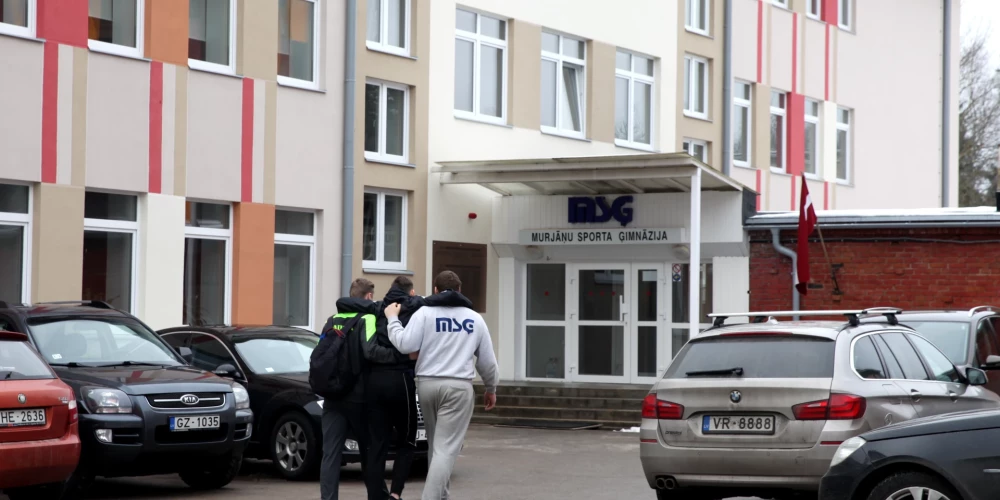 Мурьянская спортивная гимназия сталкивается с проблемами из-за старой инфраструктуры и недостатка поддержки