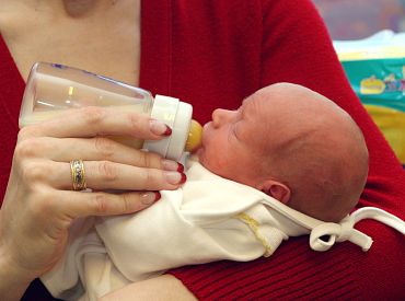 Обнаружен токсин цереулид в молочных смесях из Китая, угрожающий детям