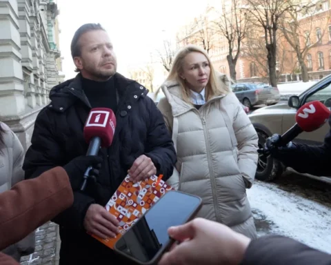 "Партия «За стабильность» отказалась выполнять требования Генпрокуратуры и намерена подать в суд"