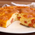 Пирог из творога с сосисками и сыром: простой и быстрый рецепт