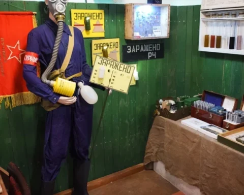 Подземелье Вецмилгрависа: исторический бункер связи с артефактами холодной войны