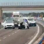 Попытка ограбления броневика в Италии завершилась стрельбой и взрывом