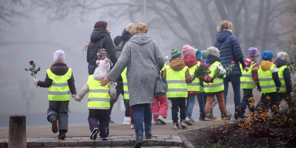 Посещаемость детских садов в Латвии снижается четвертую неделю подряд