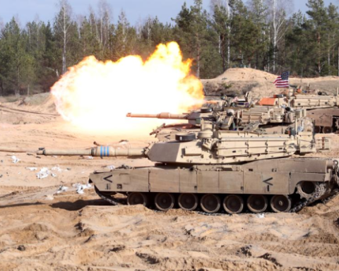 Расходы в 2,1 миллиарда евро на оборону Латвии: что ожидать от инвестиций