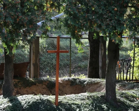 Рига испытывает нехватку мест на кладбищах: самоуправление ищет новые источники финансирования