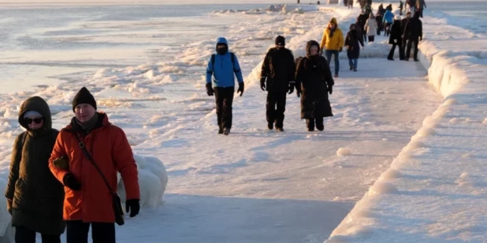 Рижский залив опасен из-за дрейфующего льда, предупреждают синоптики