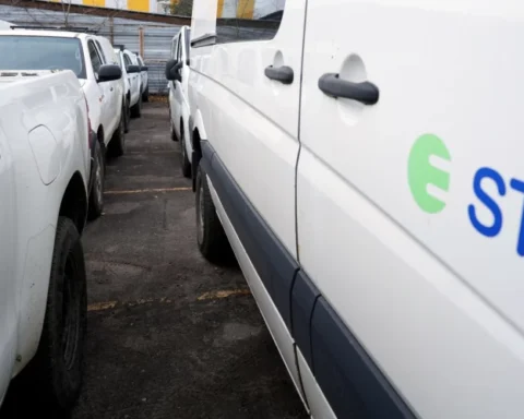 Sadales tīkls уволил двух граждан России и Беларуси согласно Закону о национальной безопасности