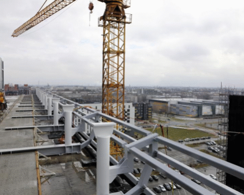 Сейм рассматривает законопроект о застройке доходными домами на государственной земле