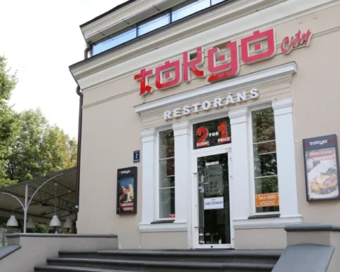 Сеть Tokyo City в Латвии исключена из Регистра предприятий из-за налоговых нарушений