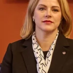 Силиня поручила министерствам расследовать упоминания Латвии в деле Эпштейна