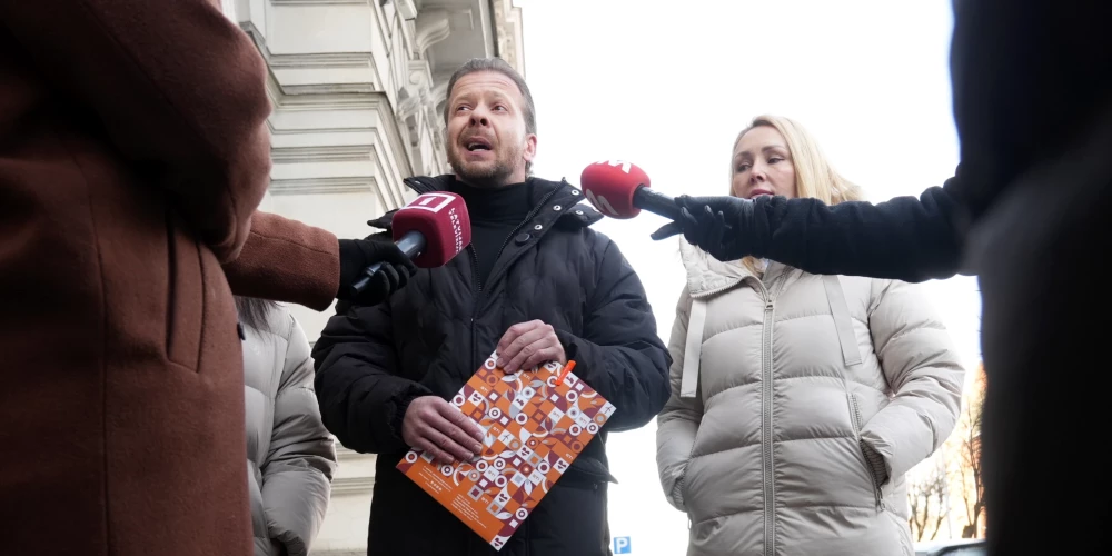 Суд может приостановить деятельность партии "За стабильность" на полгода после предупреждения прокуратуры