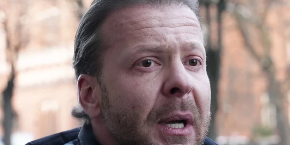 Три депутата покинули фракцию партии "За стабильность" в Сейме Латвии