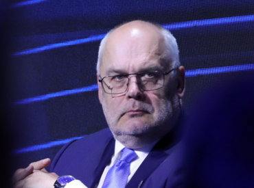 В Эстонии критикуют президента за призыв к переговорам с Россией и наносят репутационный ущерб