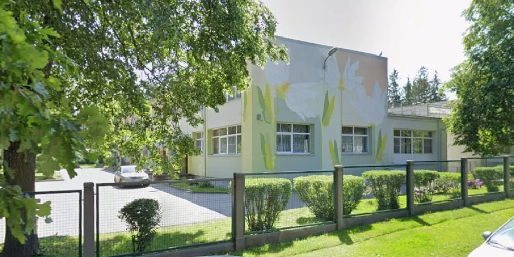 В Иманте собирают подписи для сохранения детского сада из-за его роли в жизни детей