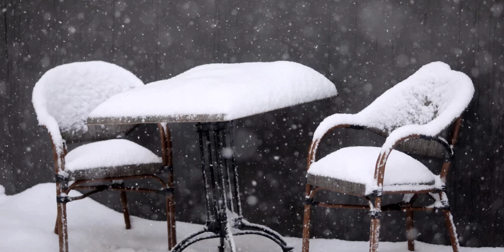 В Латгале ожидаются сильные снегопады и желтое предупреждение от метеорологов