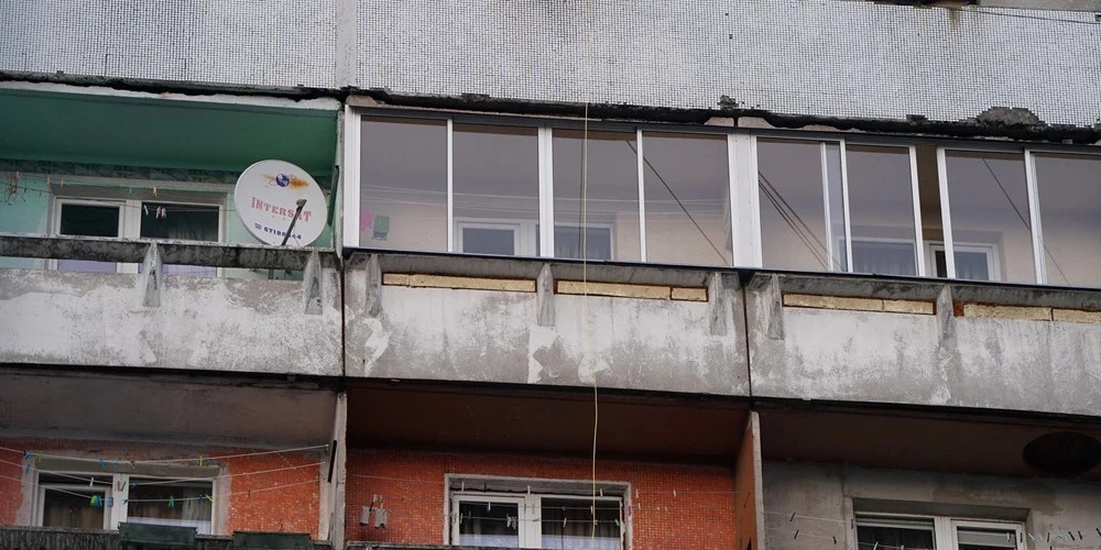 В Латвии признали спорный ремонт советских домов: жителям стоит подумать о безопасности