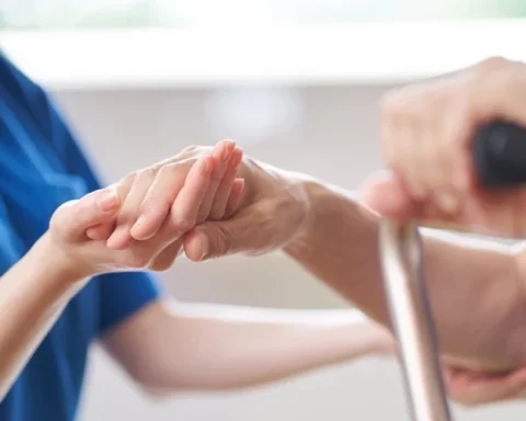 В Латвии задерживается строительство домов для пенсионеров из-за нарушения сроков