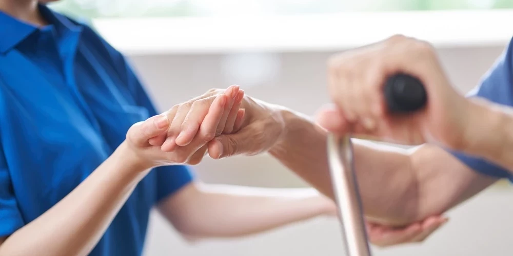 В Латвии задерживается строительство домов для пенсионеров из-за нарушения сроков