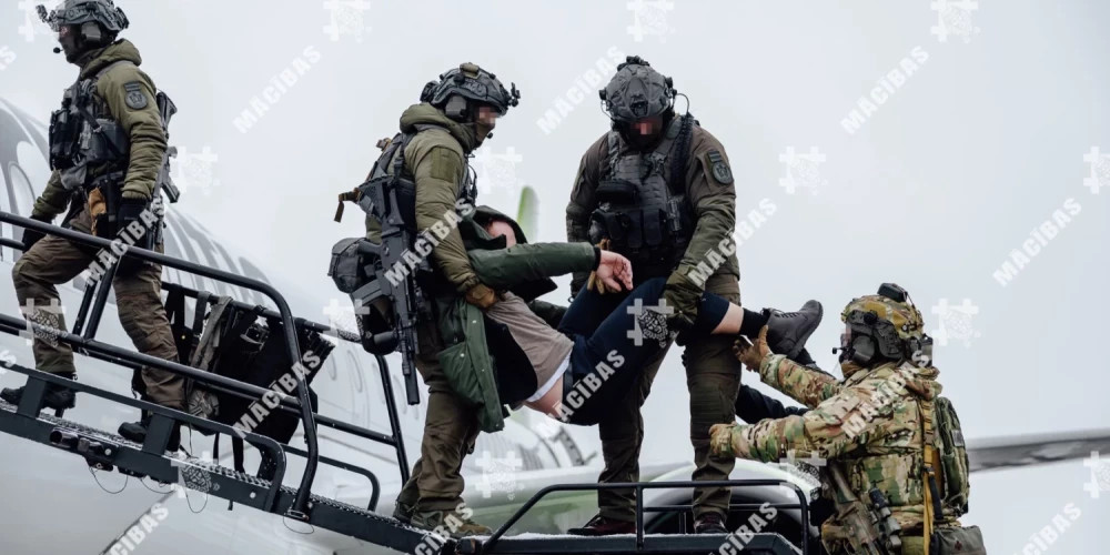 В Рижском аэропорту провели инсценировку освобождения заложников с участием 5 служб безопасности