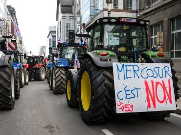 Во Франции начались репрессии против протестующих фермеров, ООН выразила озабоченность