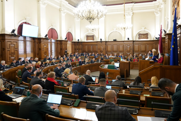 Закрытые заседания пяти комиссий Сейма: обсуждение реформ и законопроекта Rail Baltica