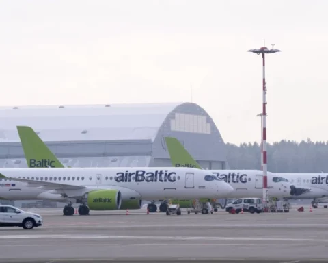 Зимой в Риге диспетчер объяснил, как работает аэропорт в условиях метели