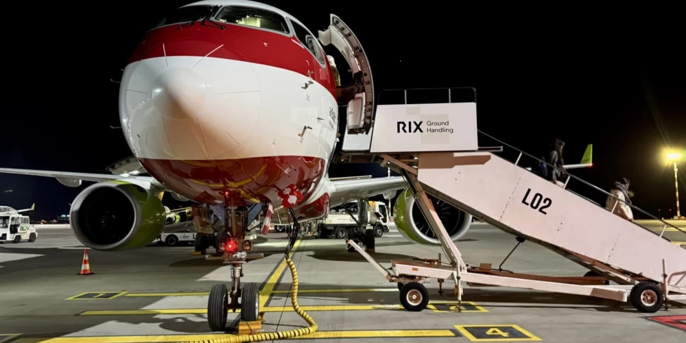 airBaltic проводит четвертый репатриационный рейс из Дубая в Ригу