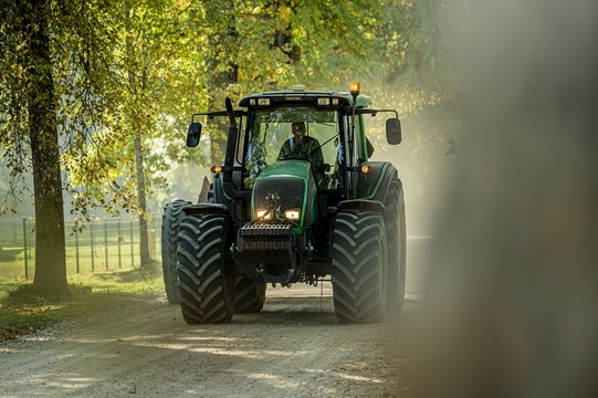 Фермеры Латвии warn о возможном дефиците еды из-за роста цен на удобрения и топливо