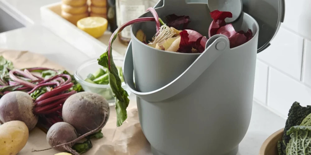 Латвия отстает от Литвы и Эстонии в сортировке отходов среди населения