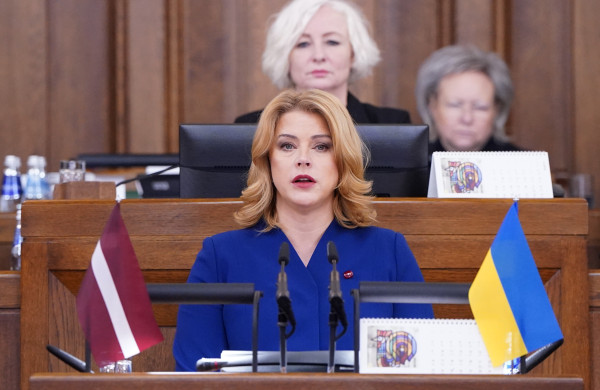 Латвия планирует инвестиции в демографию и безопасность, сообщает премьер-министр Эвика Силиня
