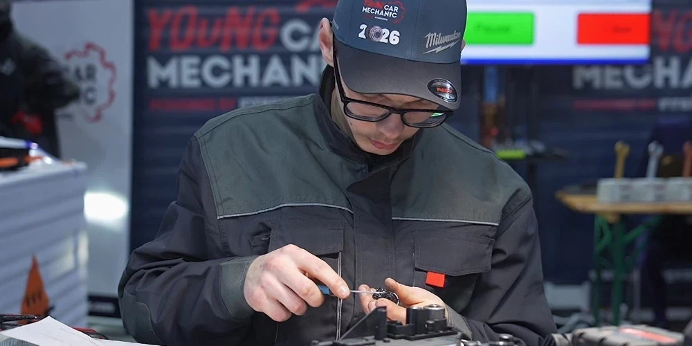 Молодые автомеханики в Латвии: высокая востребованность профессии и финал конкурса на Кипсале