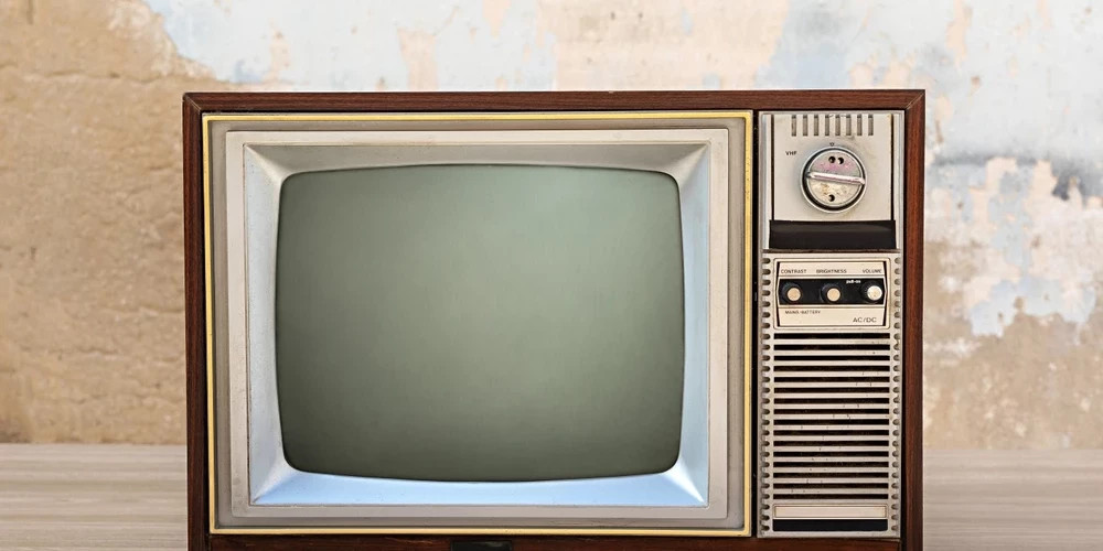 Полиция Латвии предупредила о запрете на просмотр запрещенных телеканалов